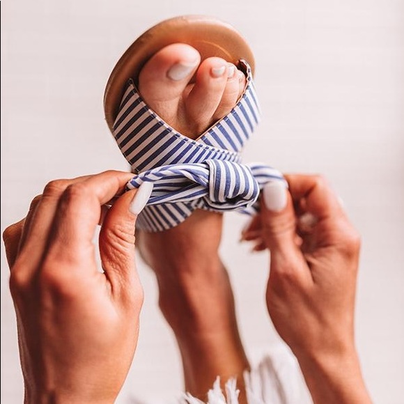 LAST 1💙striped slide bow knot sandals blue white - Picture 3 of 5